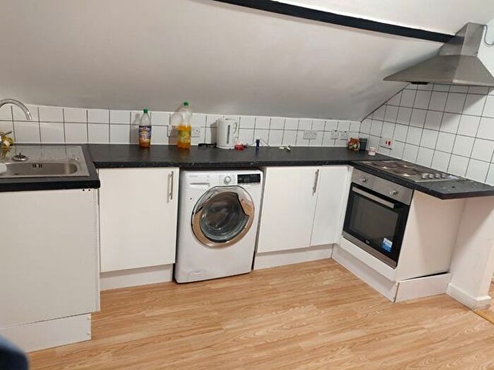 1 Bedroom Flat To Rent In Bedford Road, Great Barford, Bedford, MK44