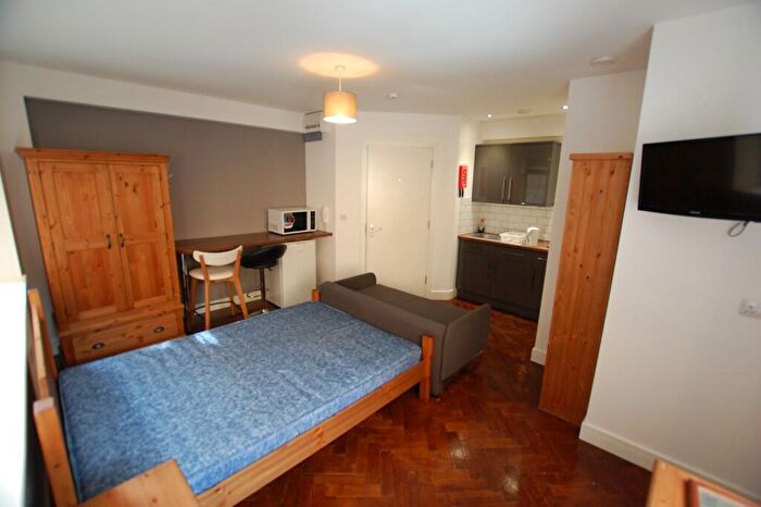 Studio To Rent In Commercial Street, Sheffield, S1