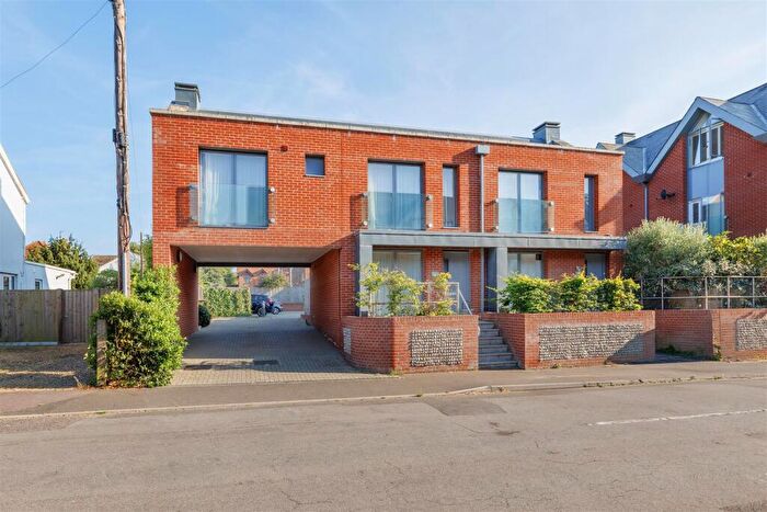 3 Bedroom Semi-Detached House For Sale In North Road, Southwold, IP18