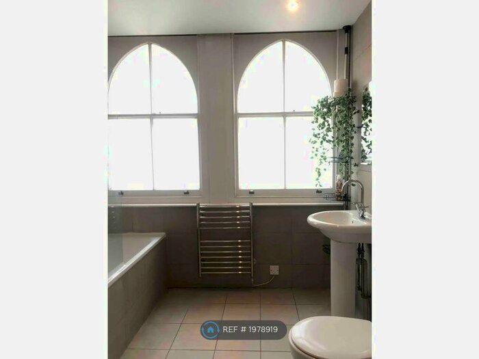 1 Bedroom Flat To Rent In Bristol City Centre, Bristol, BS1
