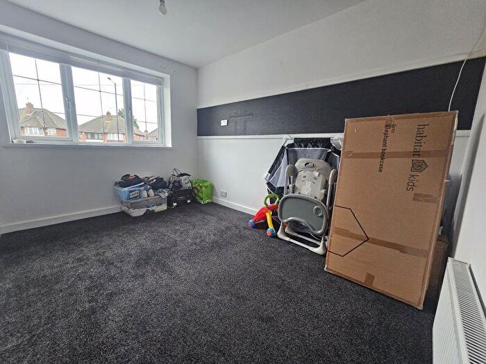 2 Bedroom End Of Terrace House For Sale In Booths Lane, Great Barr, Birmingham, B42