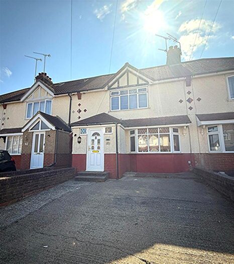 3 Bedroom Terraced House To Rent In Queens Road, Eastbourne, BN23