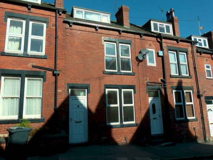 2 Bedroom Terraced House To Rent In Northbrook Street, Leeds, West Yorkshire, LS7