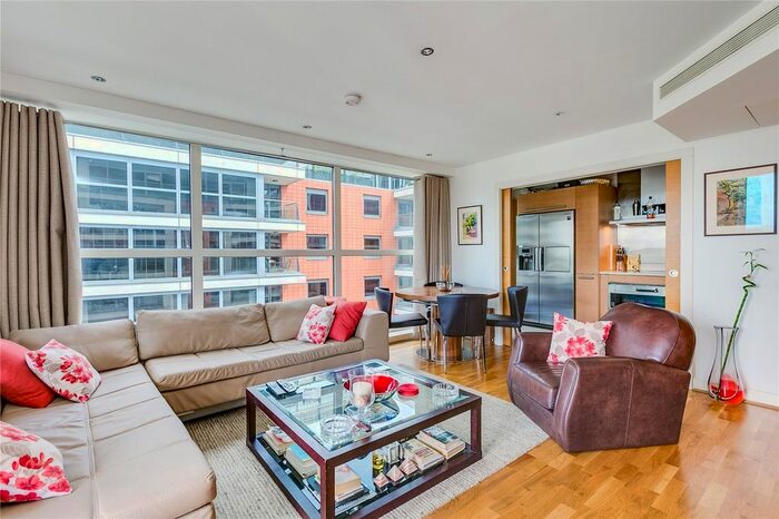 2 Bedroom Flat To Rent In Fountain House, The Boulevard, London, SW6
