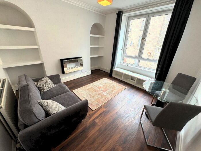 1 Bedroom Flat To Rent In Hardgate, Holburn, Aberdeen, AB10
