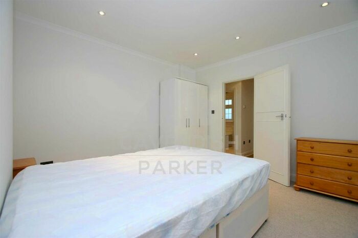1 Bedroom Flat To Rent In Greenfield Gardens, Cricklewood, London, NW2