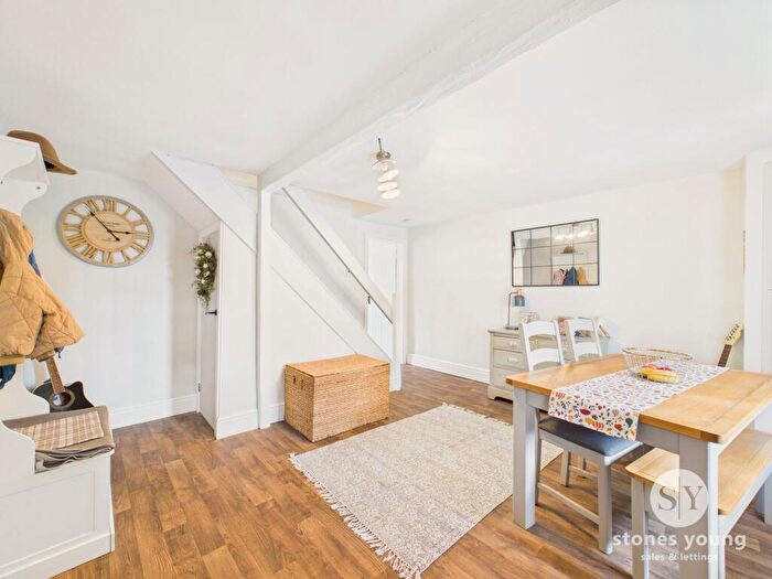 3 Bedroom End Of Terrace House For Sale In High Street, Clitheroe, BB7