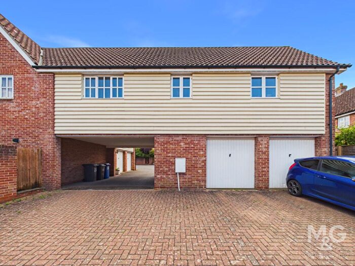 2 Bedroom Flat For Sale In Daisy Avenue, Bury St. Edmunds, IP32