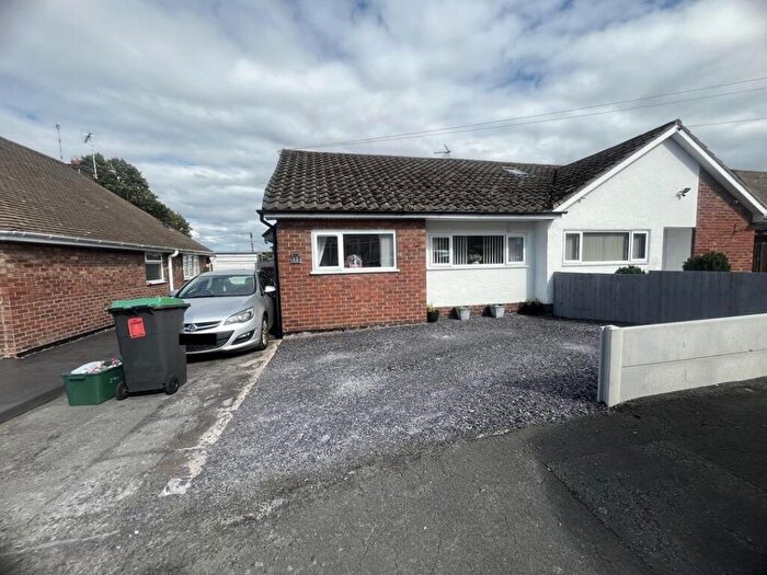 2 Bedroom Semi-Detached Bungalow For Sale In Mold Road Estate, Gwersyllt, Wrexham, LL11