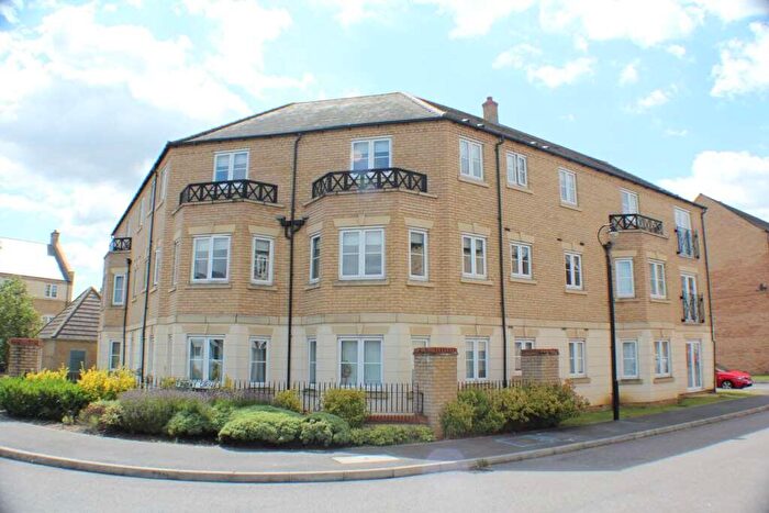 2 Bedroom Flat To Rent In Dainty Grove, Grange Park, NN4