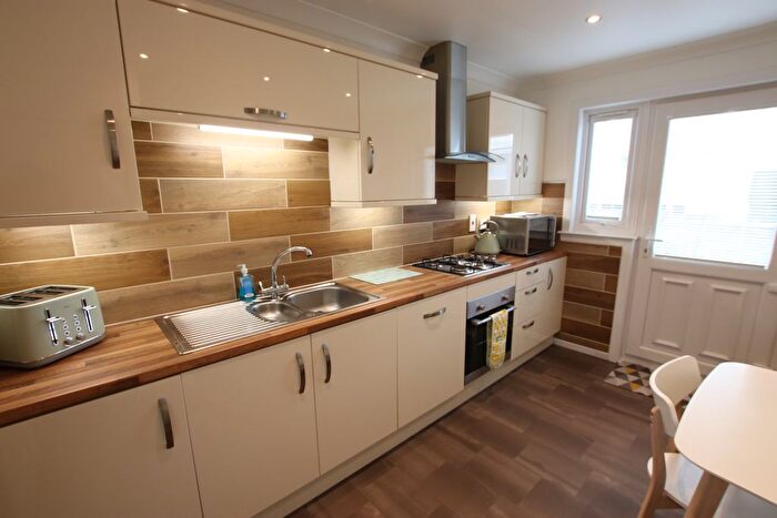 2 Bedroom Terraced House To Rent In Aberdour Place, Dundee, DD5