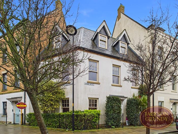 4 Bedroom End Of Terrace House For Sale In Clickers Place, Duston, NN5