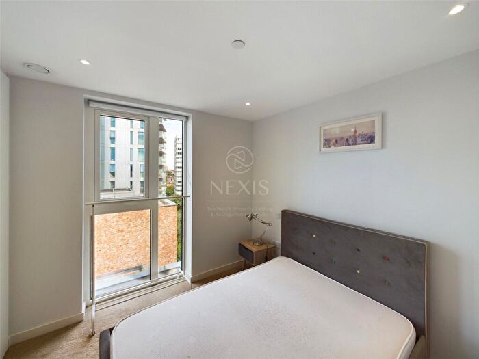 1 Bedroom Apartment To Rent In Sandpiper Building Newnton Close, London, N4