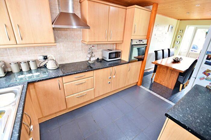 2 Bedroom Terraced House To Rent In Goodiers Drive, Salford, M5