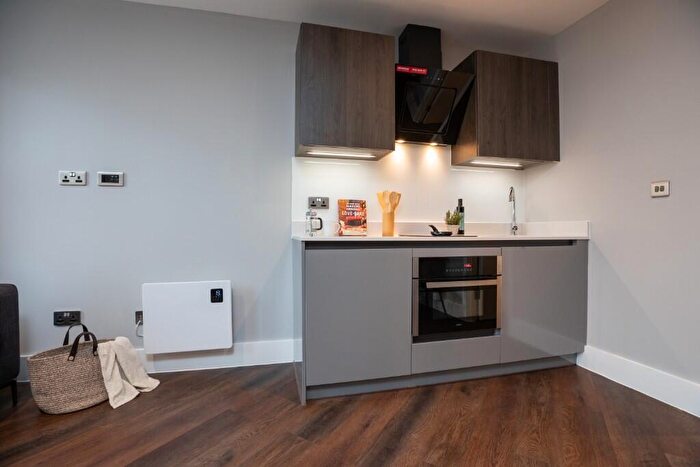 Studio To Rent In Princess Street, Manchester, Greater Manchester, M1