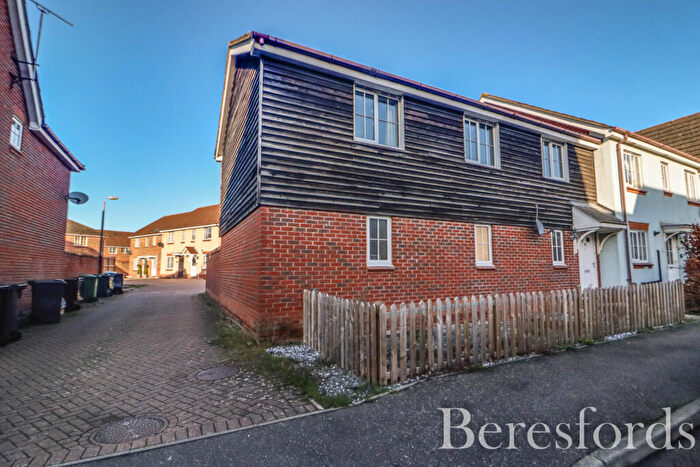 2 Bedroom Apartment For Sale In Lammas Drive, Braintree, CM7