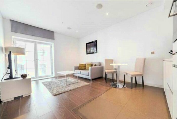 1 Bedroom Flat To Rent In Marconi House, Strand, London, WC2R