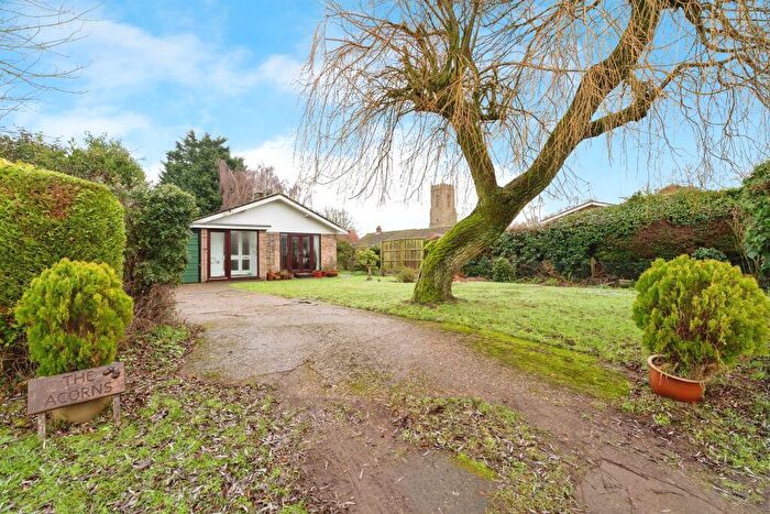 3 Bedroom Detached Bungalow For Sale In Gateley Road, Brisley, Dereham, NR20