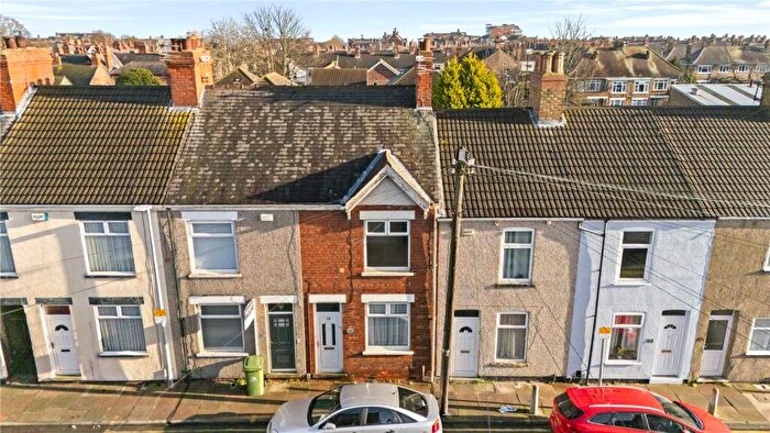 2 Bedroom Terraced House For Sale In William Street, Cleethorpes, North East Lincs, DN35