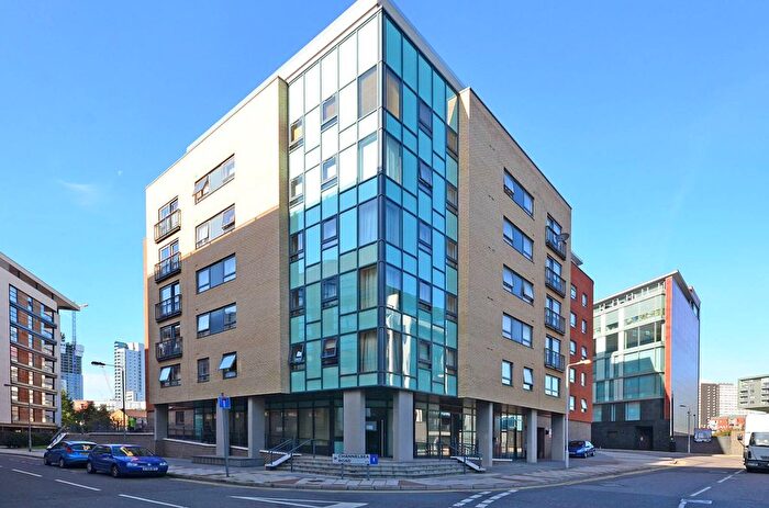 2 Bedroom Flat To Rent In Cam Road, Stratford, London, E15