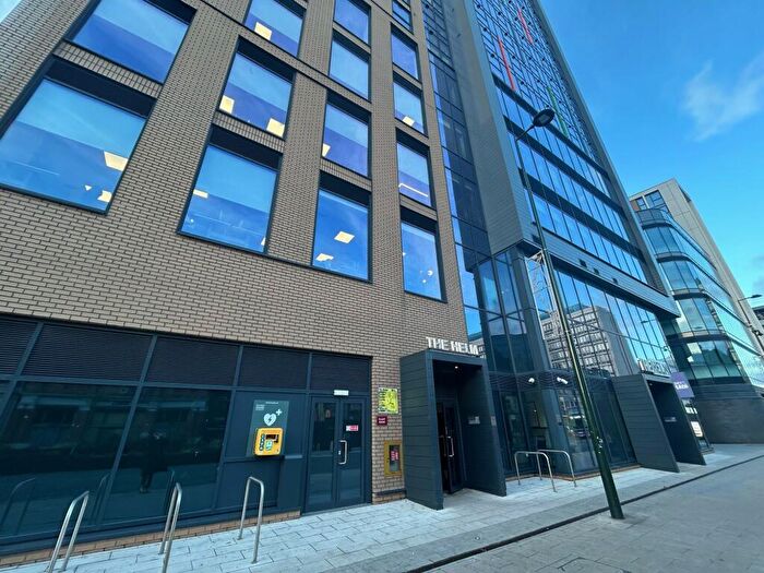 1 Bedroom Flat To Rent In The Helm, Holdenhurst Road, BH8