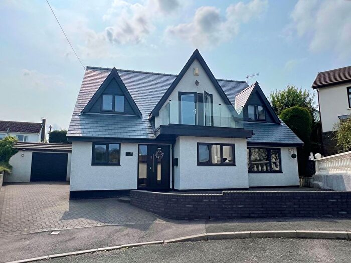 4 Bedroom Detached House For Sale In Darren View, Maesteg, CF34