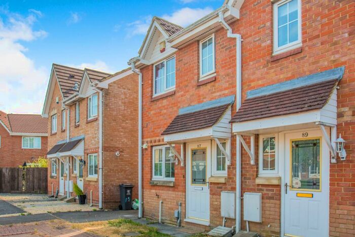 2 Bedroom House To Rent In Matthysens Way, St Mellons, Cardiff, CF3