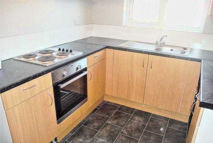 Property To Rent In Rothersthorpe Road, Far Cotton, Northampton, NN4