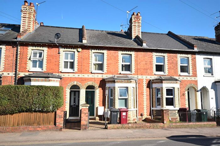 3 Bedroom Terraced House For Sale In Hemdean Road, Caversham, Reading, RG4