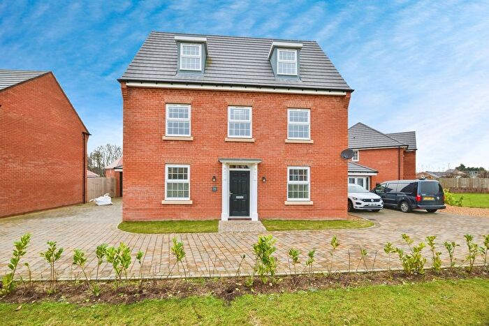 5 Bedroom Detached House For Sale In Sinderby Lane, Nunthorpe, Middlesbrough, TS7