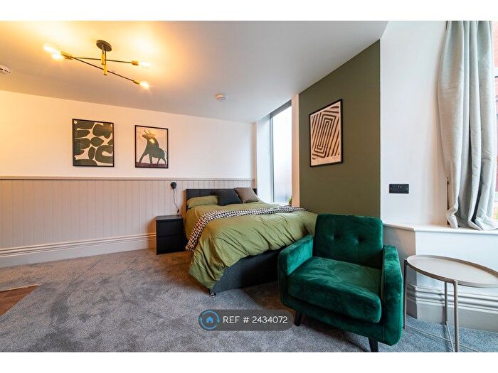 Studio To Rent In St. Thomas Road, Lytham St. Annes, FY8