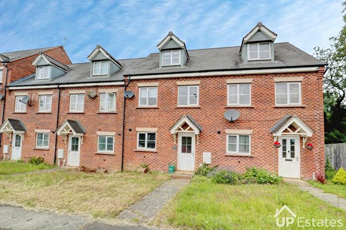 3 Bedroom Terraced House For Sale In Bilton Road, Bilton, Rugby, CV22