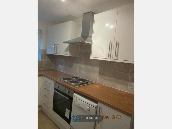 1 Bedroom Flat To Rent In Hackenthorpe, Sheffield, S12