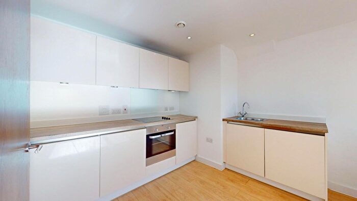 1 Bedroom Flat To Rent In Trundleys Road, London, SE8