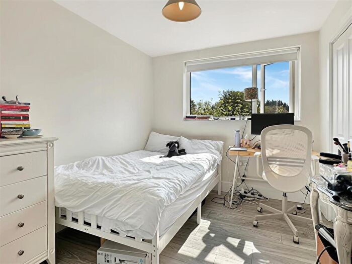 2 Bedroom Flat To Rent In Codon Court, Union Lane, Cambridge, CB4