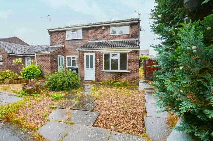 2 Bedroom End Of Terrace House To Rent In Wheeldale, Wigston, Leicester, LE18