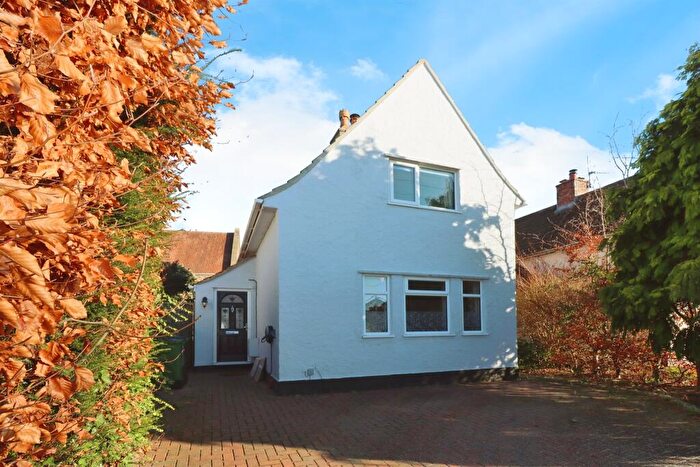 3 Bedroom Detached House For Sale In Charterhouse Road, Bristol, BS5