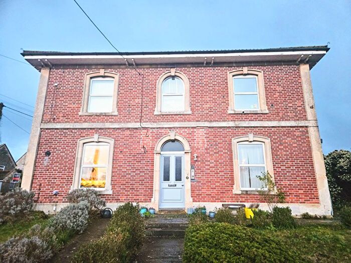 1 Bedroom Flat To Rent In The Elms, Holt, BA14