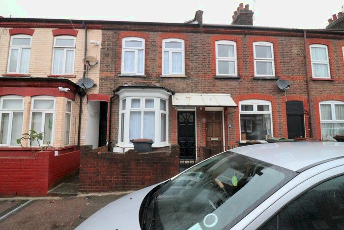 2 Bedroom Terraced House To Rent In Althorp Road, Luton LU3