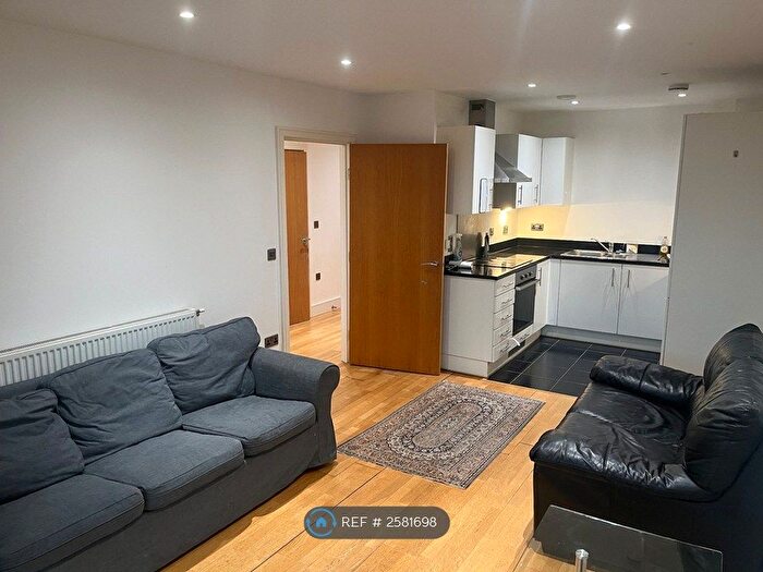 2 Bedroom Flat To Rent In Trident Point, Harrow, HA1