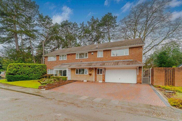 5 Bedroom Detached House For Sale In Birch Hollow, Edgbaston, B15
