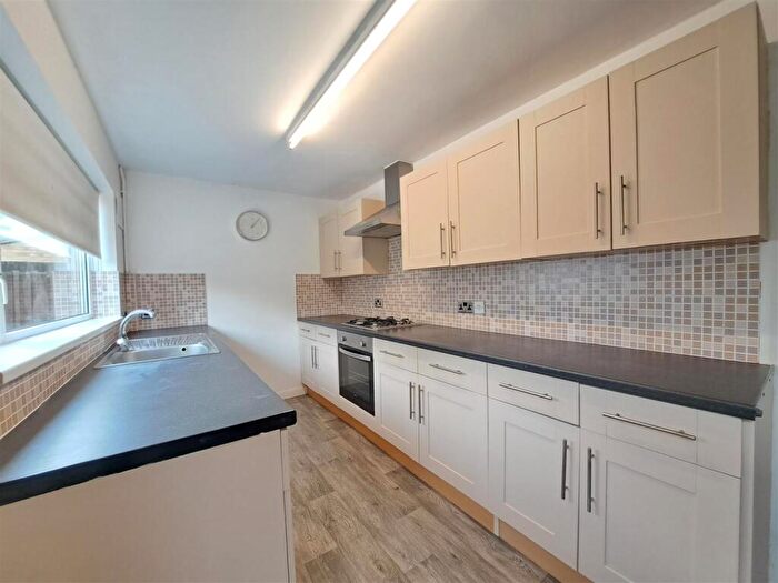 3 Bedroom Terraced House For Sale In Winkton Close, Havant, PO9