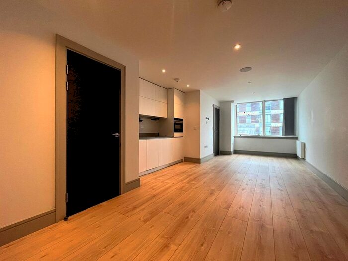 Studio To Rent In Mercantile House, Market Square, Uxbridge, UB8