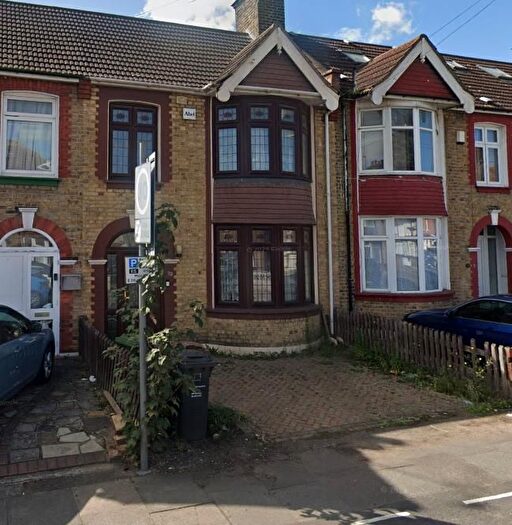 3 Bedroom Property To Rent In Suffolk Road, Barking, IG11