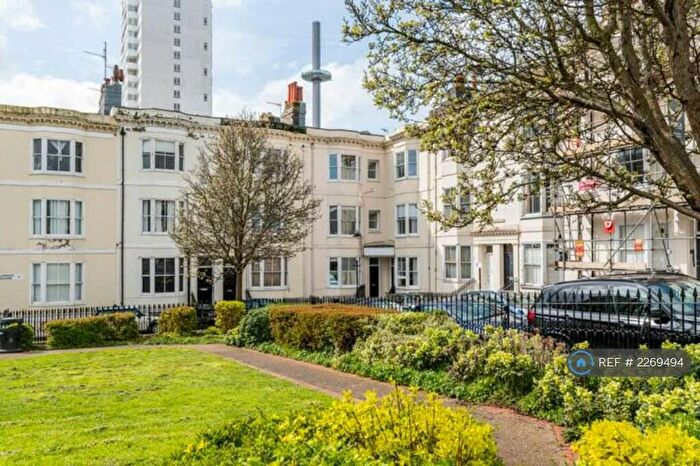 2 Bedroom Maisonette To Rent In Clarence Square, Brighton, BN1