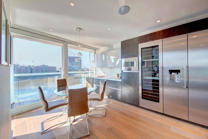 4 Bedroom Flat To Rent In Grosvenor Road, London SW1V