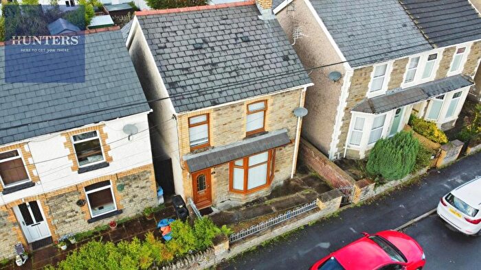 3 Bedroom Detached House For Sale In Wimborne Road, Pencoed, Bridgend, CF35