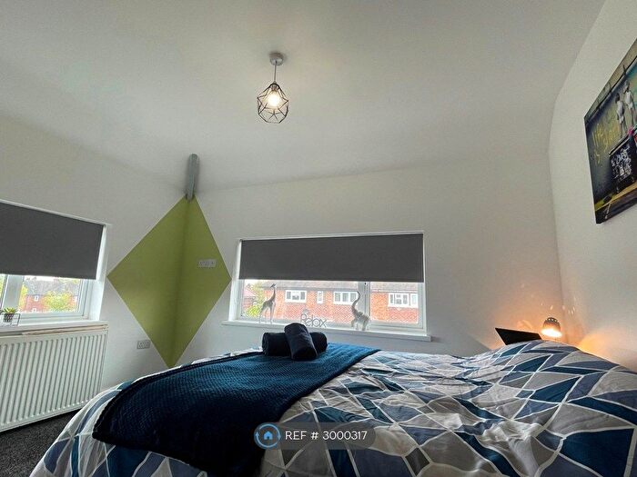 3 Bedroom Semi-Detached House To Rent In Madison Avenue, Chaddesden, Derby, DE21