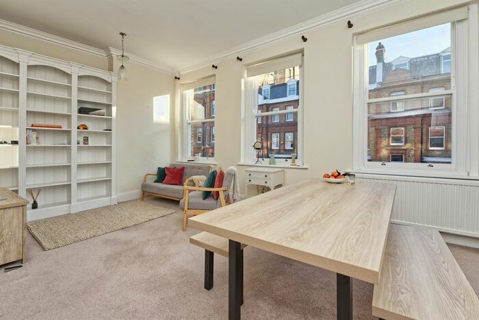 2 Bedroom Flat To Rent In Brechin Place, London, SW7