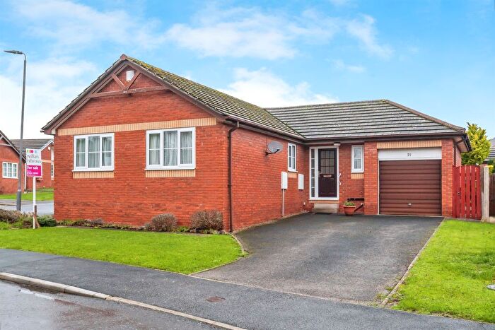 3 Bedroom Detached Bungalow For Sale In Clifton Avenue, Stanley, Wakefield, WF3